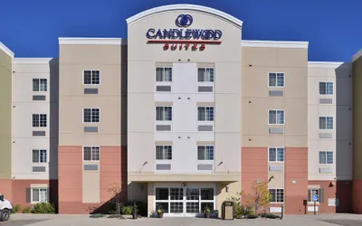 Photo 2 - Candlewood Suites Williston by IHG