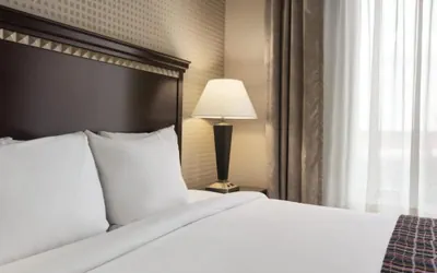 Photo 5 - University Hotel - Davis Area by IHG