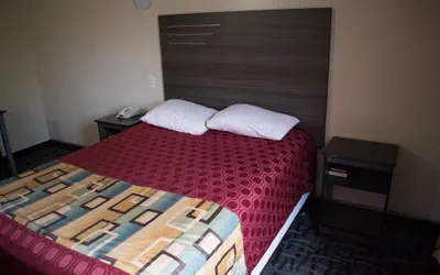 Photo 4 - Inn Of Lenoir Motor Lodge