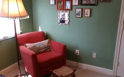 Photo 5 - Haynes Bed and Breakfast