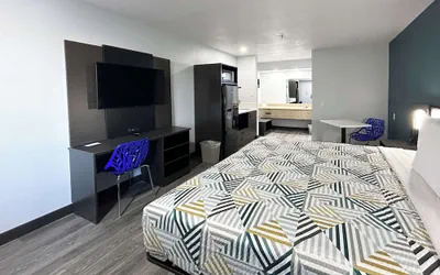 Photo 3 - Value Stay Inn Extended Stay Bakersfield