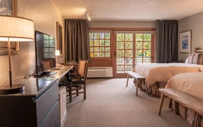 Photo 5 - The Lodge at Riverside