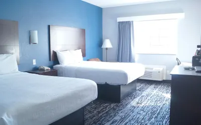 Photo 4 - Magnolia Inn and Suites Olive Branch