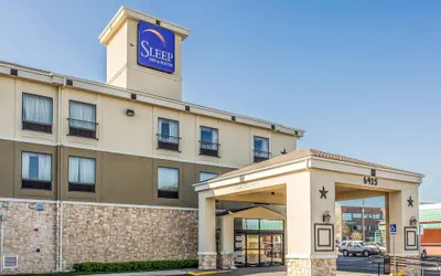 Photo 2 - Sleep Inn & Suites West Medical Center