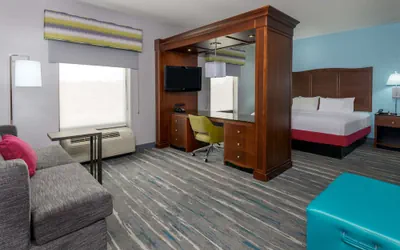 Photo 5 - Hampton Inn & Suites Winston-Salem/University Area, NC