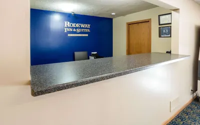 Photo 5 - Rodeway Inn & Suites Austin I-90