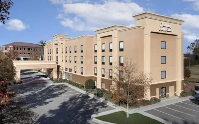 Photo 2 - Hampton Inn & Suites Laurel, MS