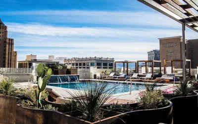 Photo 2 - Hotel Indigo El Paso Downtown by IHG