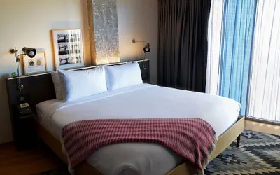 Photo 4 - Hotel Indigo El Paso Downtown by IHG