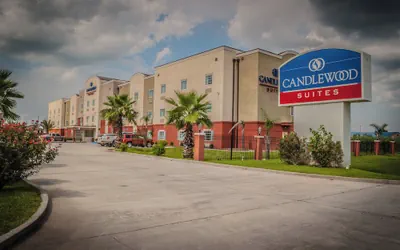 Photo 2 - Candlewood Suites New Iberia by IHG