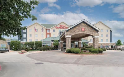 Photo 2 - Hilton Garden Inn New Braunfels