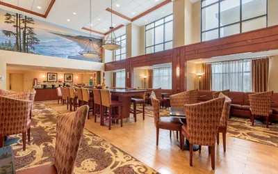 Photo 5 - Hampton Inn & Suites Arcata