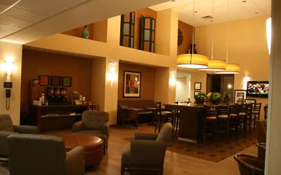 Photo 2 - Hampton Inn & Suites Pueblo/North