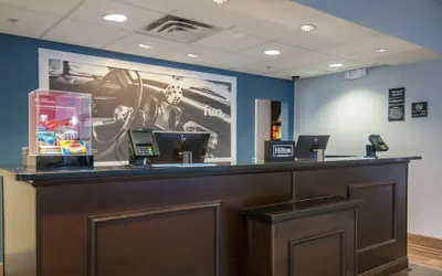 Photo 3 - Hampton Inn & Suites Baton Rouge/Port Allen