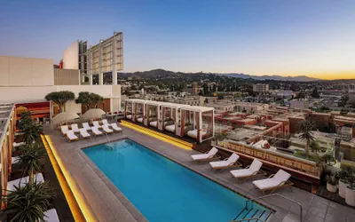 Photo 2 - W Hollywood