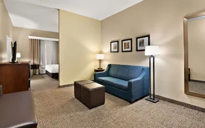 Photo 5 - Comfort Inn New Orleans Airport South