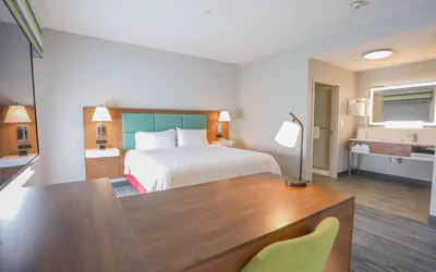 Photo 5 - Hampton Inn & Suites Bay City, TX