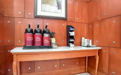 Photo 4 - Best Western Plus Flowood Inn & Suites