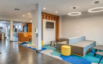 Photo 3 - Microtel Inn & Suites by Wyndham Montgomery