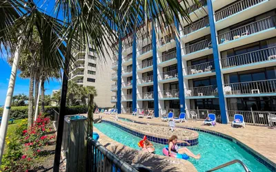 Photo 2 - Grande Shores Ocean Resorts Condominiums