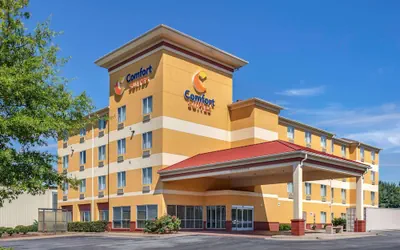 Photo 2 - Comfort Suites Florence Shoals Area