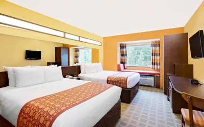 Photo 4 - Microtel Inn & Suites by Wyndham Princeton