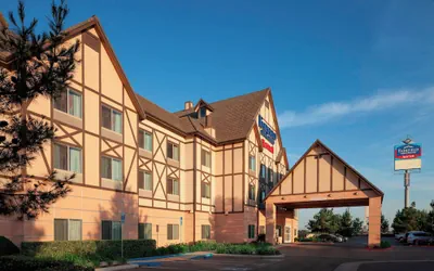Photo 2 - Fairfield Inn & Suites by Marriott Selma Kingsburg