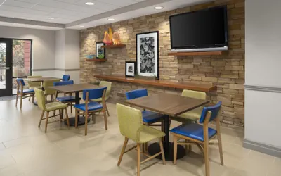 Photo 3 - Hampton Inn Elmira/Horseheads