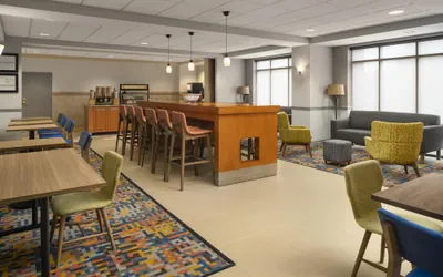 Photo 2 - Hampton Inn Elmira/Horseheads