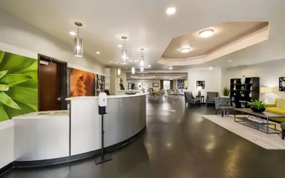Photo 3 - Best Western Douglas Inn & Suites