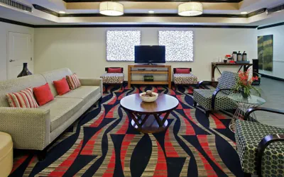 Photo 2 - La Quinta Inn & Suites by Wyndham Conway