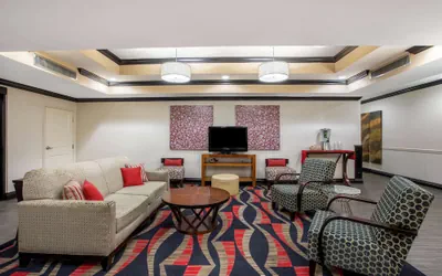 Photo 5 - La Quinta Inn & Suites by Wyndham Conway
