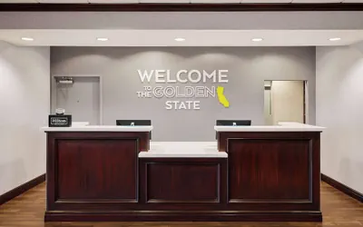 Photo 3 - Hampton Inn & Suites Ridgecrest