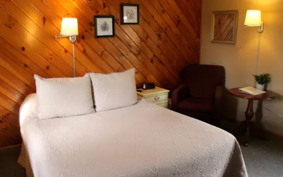 Photo 2 - All Seasons Inn Corp