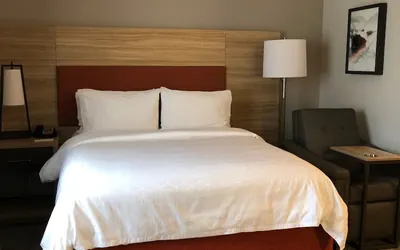 Photo 3 - Candlewood Suites Mount Pleasant by IHG