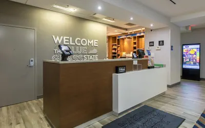 Photo 5 - Hampton Inn & Suites Wilder