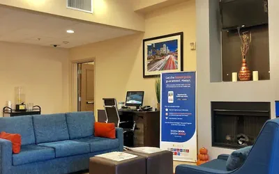 Photo 4 - Comfort Suites Near City of Industry - Los Angeles