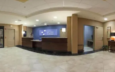 Photo 3 - Holiday Inn Express Hotel & Suites Grand Island by IHG