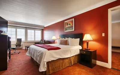 Photo 5 - Best Western Burbank Airport Inn