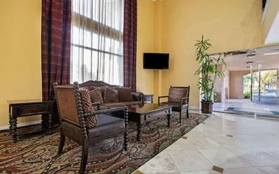 Photo 3 - La Quinta Inn & Suites by Wyndham Moreno Valley