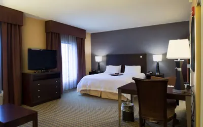 Photo 5 - Hampton Inn & Suites Vineland