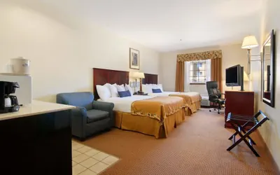 Photo 5 - The Regal Hotel