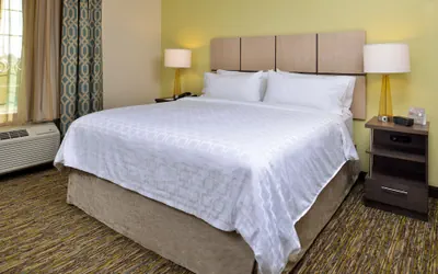 Photo 5 - Candlewood Suites Lodi by IHG