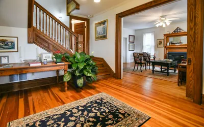 Photo 4 - Love Lane Bed & Breakfast