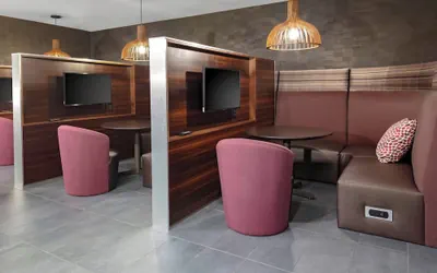 Photo 4 - Courtyard by Marriott Cincinnati Mason
