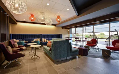 Photo 3 - TRU By Hilton Winchester