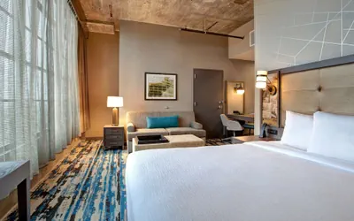 Photo 5 - Embassy Suites by Hilton Rockford Riverfront