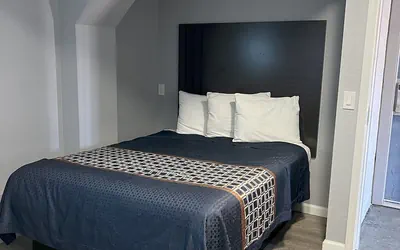 Photo 4 - Sea Garden Inn Pismo Beach- San Luis Obispo