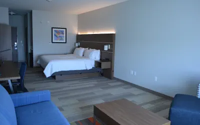 Photo 5 - Holiday Inn Express & Suites Liberal by IHG