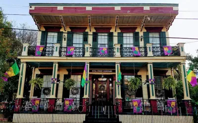 Photo 2 - The Mansion on Royal